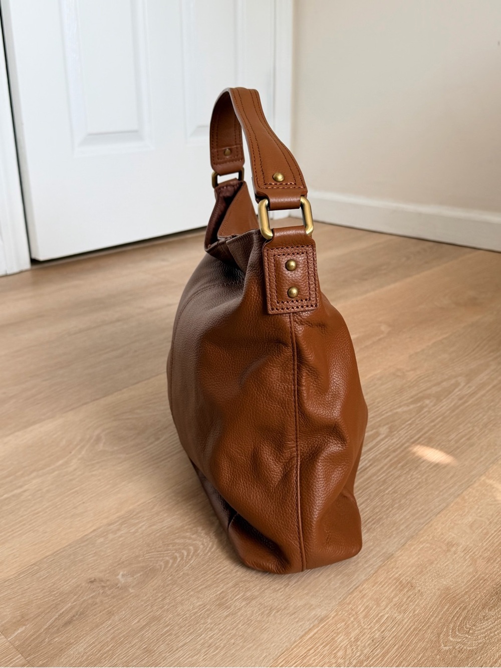 NWOT Vintage Y2K Kooba Pebbled Leather Hobo Bag Brown Slouchy Shoulder Tote - Picture 3 of 14